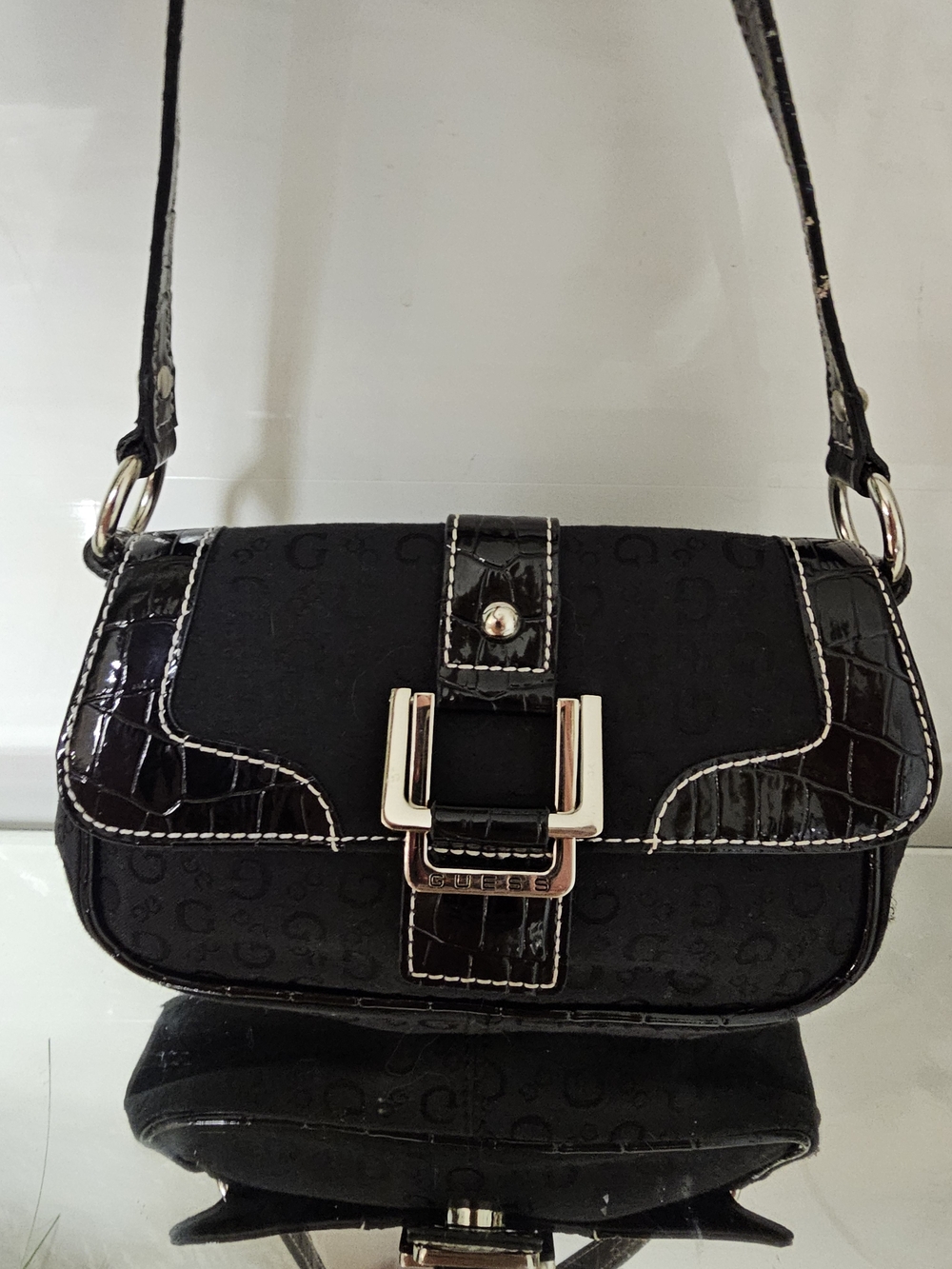 Guess Vintage Y2K Black Shoulder Bag with Silver Buckle